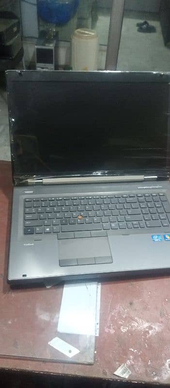 HP Elitebook 8770w 8Gb Ram and 500Gb Hard with 15 days warranty 5