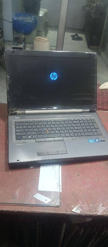 HP Elitebook 8770w 8Gb Ram and 500Gb Hard with 15 days warranty 6