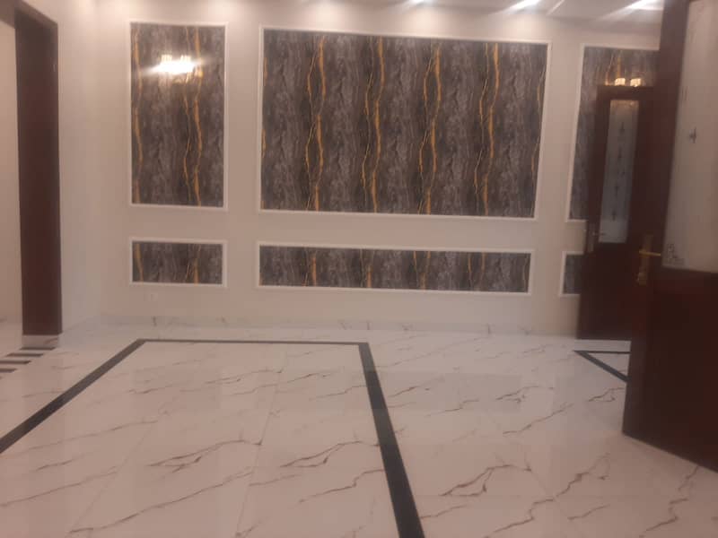 4 Beds 10 Marla House For Sale In Ex Air Avenue DHA Phase 8 Airport Road Lahore. 16