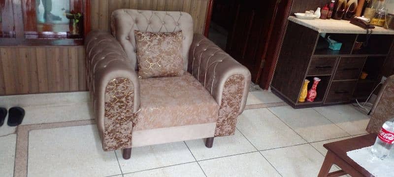 7 seater Sofa set for sale 1