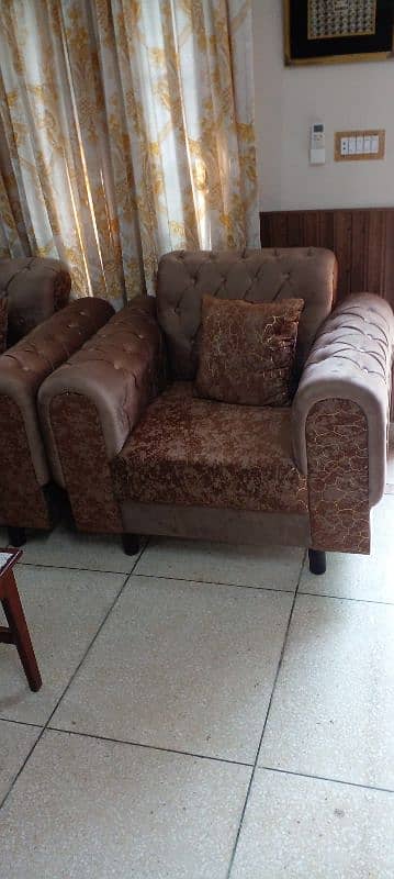 7 seater Sofa set for sale 7