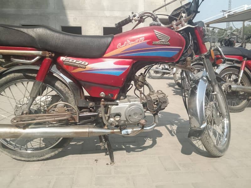 Honda CD 70 10