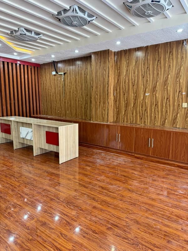 1700 Square Feet Luxurious Ground Floor Flat For Rent Enjoy A Beautiful Ambience, Ample Car Parking And A Neat & Clean Environment Perfect For Your Next Venture 6