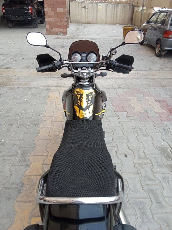 Yamaha YBR 125G model 2021 urgent sale 10