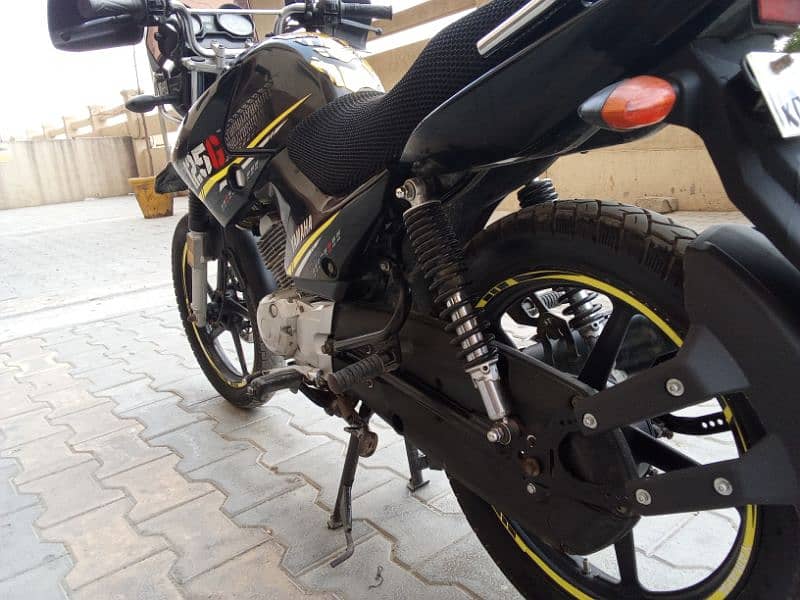 Yamaha YBR 125G model 2021 urgent sale 14