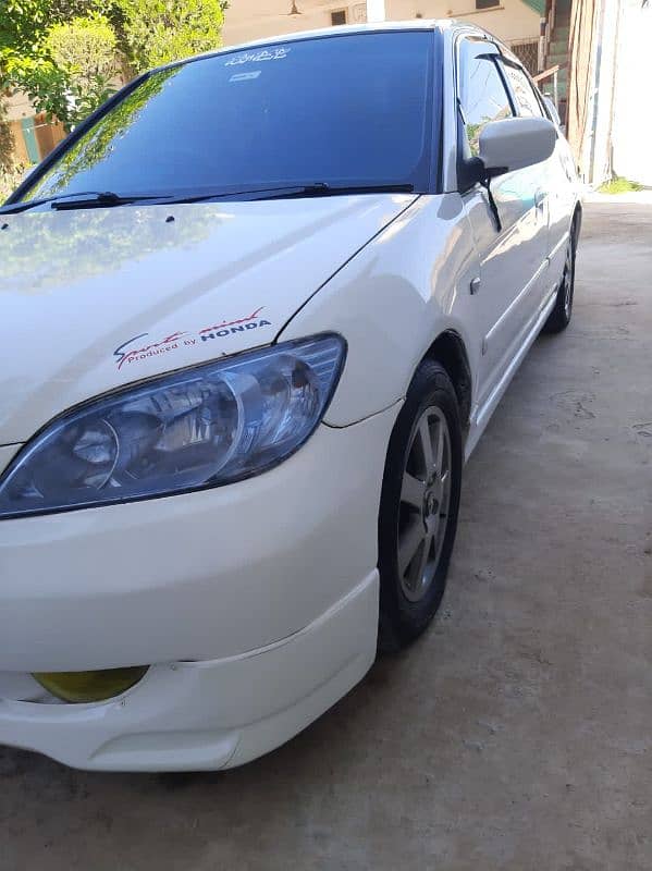 Honda Civic EXi 2005 1