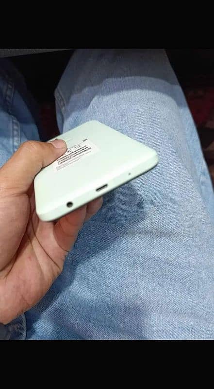 Xiaomi Redmi a1 plus 4/32 full box 10/10 4