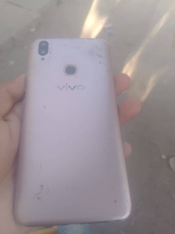 Vivo y85 1