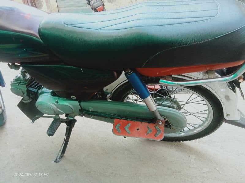 honda CD 70 Bike For Sale 3