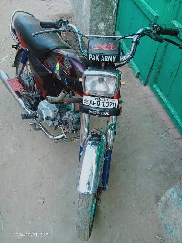 honda CD 70 Bike For Sale 7