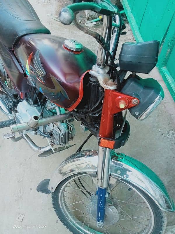 honda CD 70 Bike For Sale 8