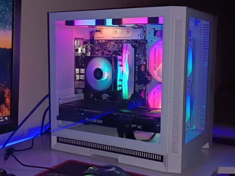 Gaming PC with RYZEN 5600 and XFX 6700XT 1