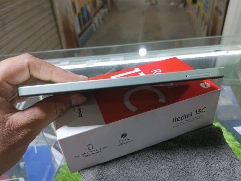 Redmi 13c 6/128 2