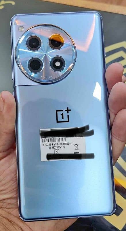 ONEPLUS 12 R 1