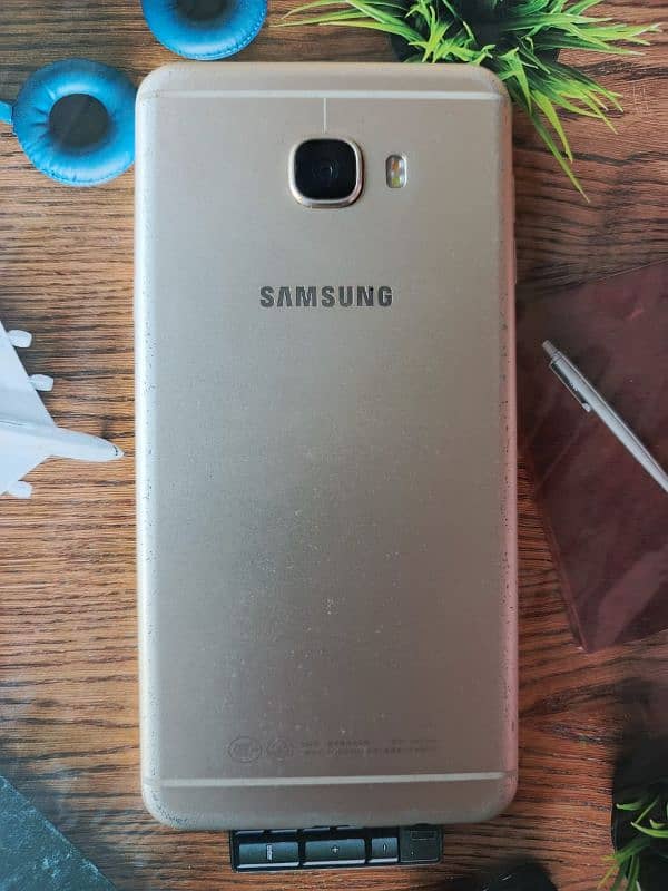 Samsung C7 4GB 32GB 0