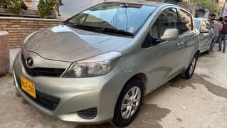 Toyota Vitz 2015