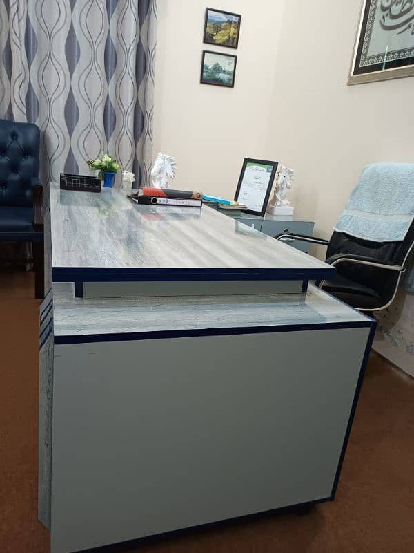 Luxury Office furniture For sale 5