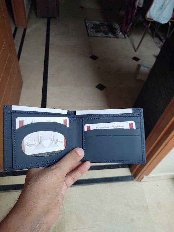 Wholesale leather wallets 0