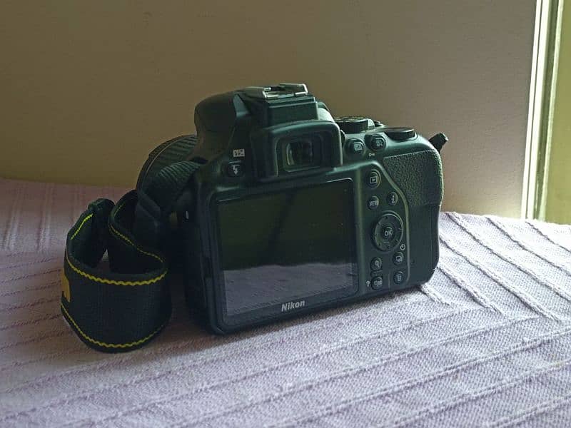 Nikon D3500 with accessories 1