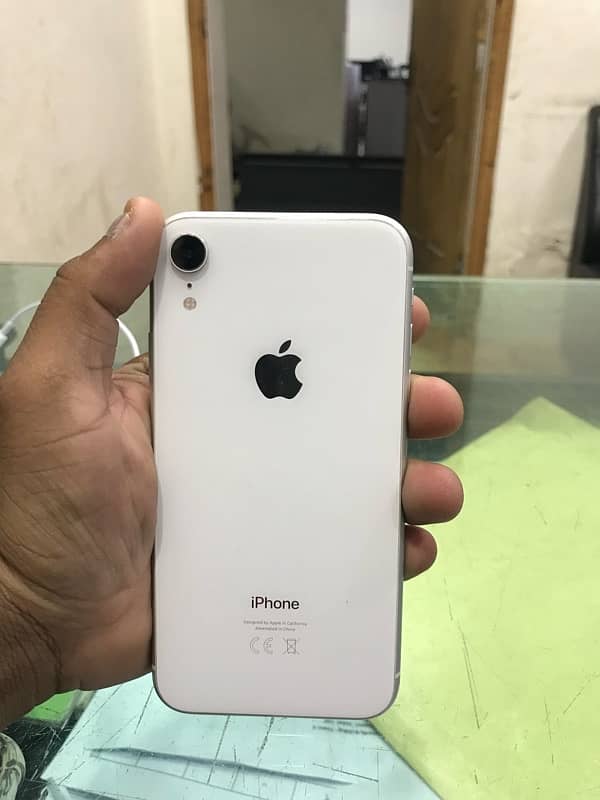 iphone xr 128 gb factory unlock 1