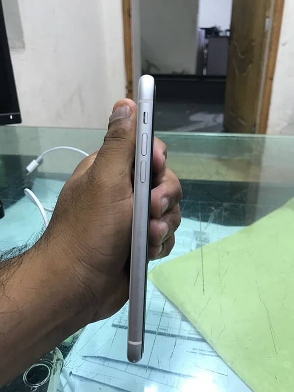 iphone xr 128 gb factory unlock 2