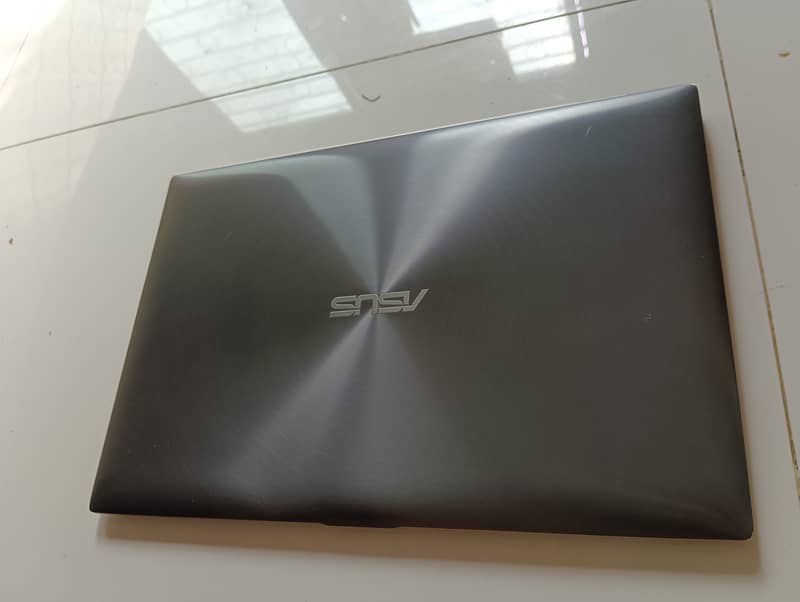 Asus UX31A Slim 2