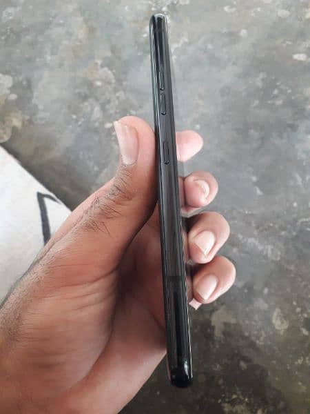 LG G8X ThinQ . . . PTA APPROVED 3