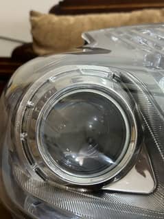 Prius 2010 Head light