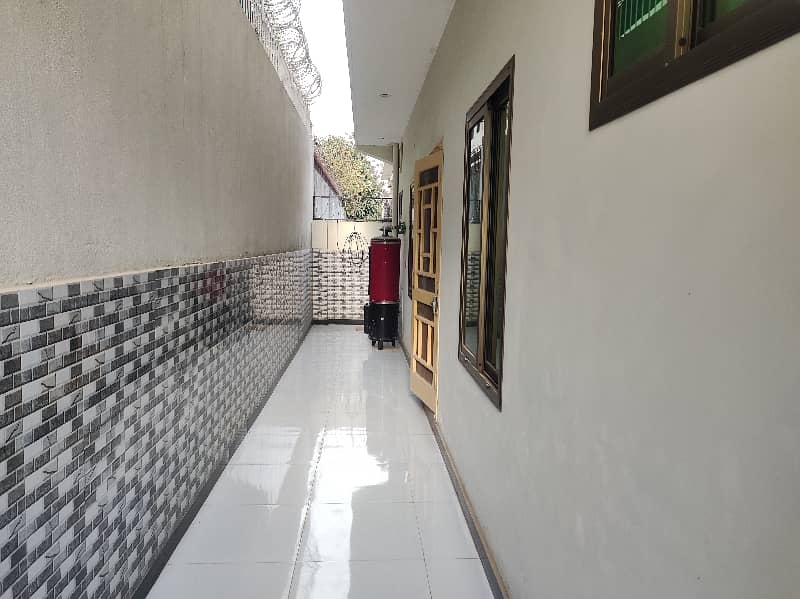 Ground portion for rent in G15 size 12 Marla water gas electricity All facilities separate gas electricity meters Near to Markaz masjid park Best location More Five options available 11