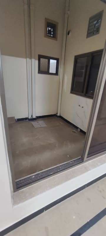 House for rent in G15 size 10 Marla double story Near to mini market masjid park Best location More two options available 11