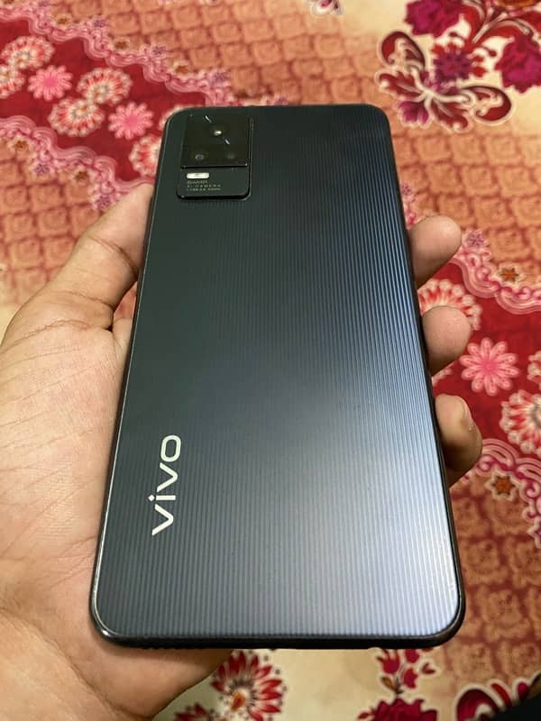 Vivo V21e 1