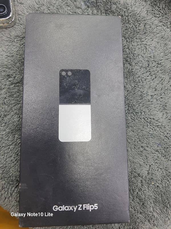 samsung galaxy z flip 5 8/256 non pta 1