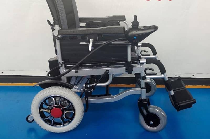 Electric Motorized Electric wheelchair Folding  Wheelchair 4