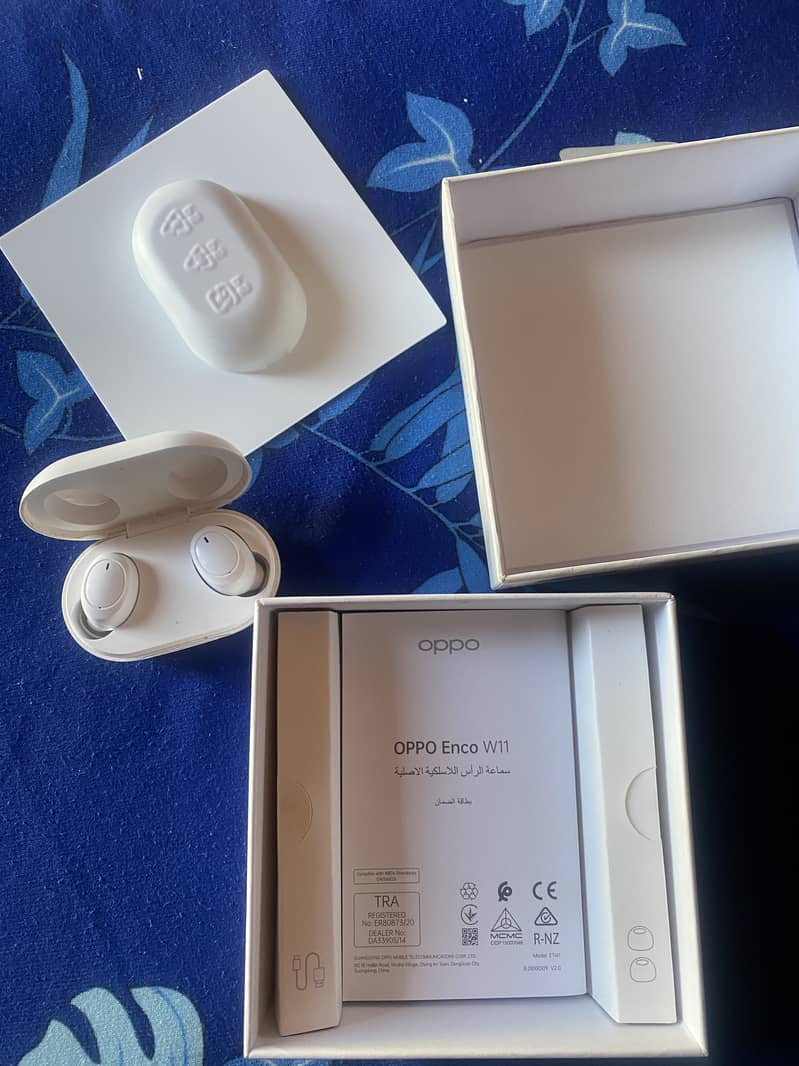 Oppo w11 airbuds for sale 0