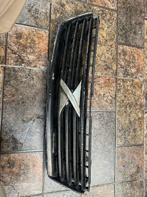 Toyota Mark X OEM front Grill 1