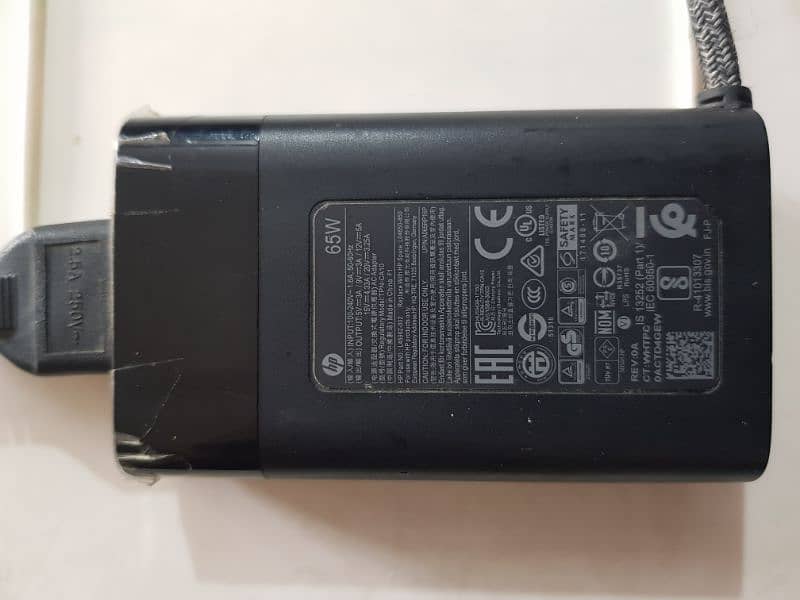 HP Laptot Charger 1