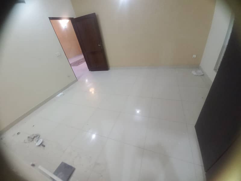 20 Marla House For Rent Available In Valencia Housing Society Lahore Bijli Pani Gas Available 11