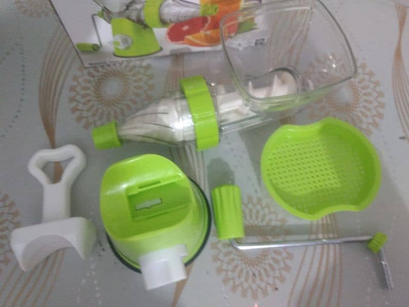 Manual Juicer 1