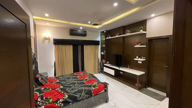 1 Kanal Facing Park Full Furnished Luxury House For Sale Available In Valencia Housing Society Lahore 28