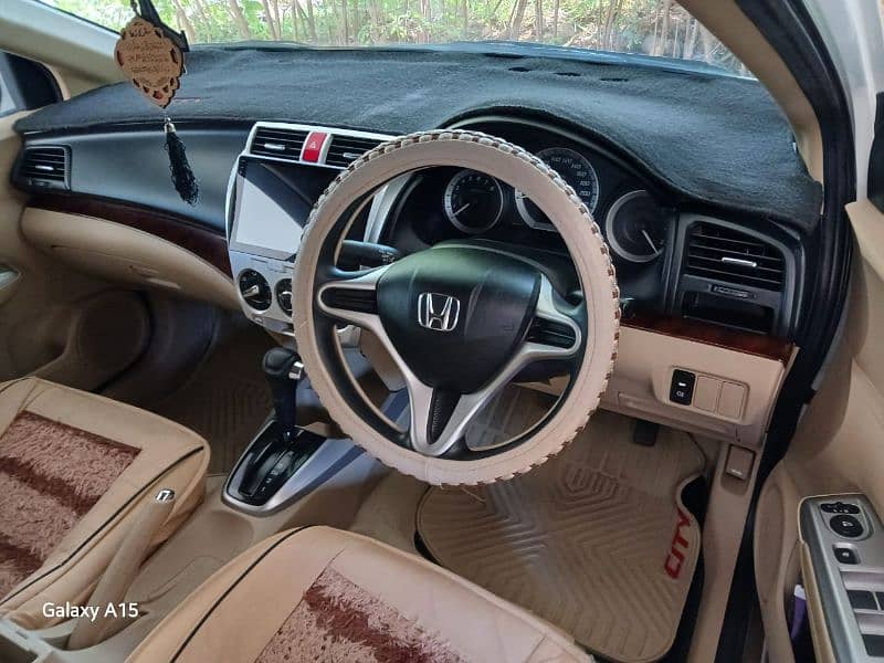 Honda City Aspire 1.5 2018 Automatic Full Options WhatsApp o3o65777091 14