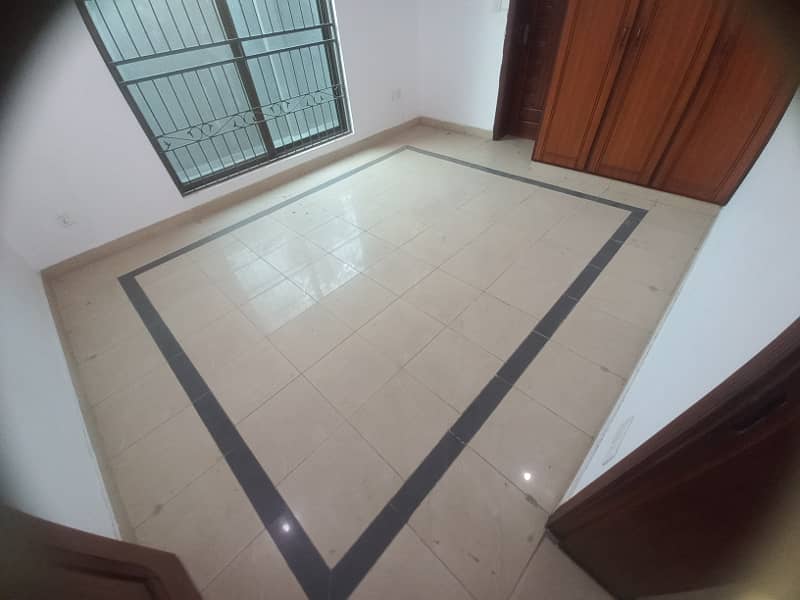 1 Kanal House For Sale In Valencia J Block 18