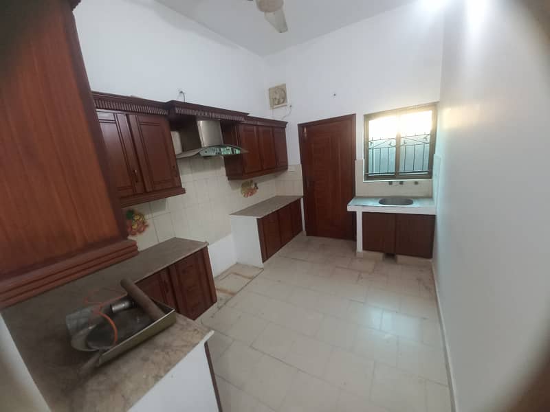 1 Kanal House For Sale In Valencia J Block 30