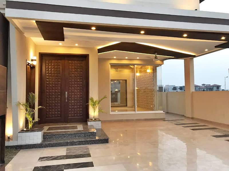 10 marla Stunning Modern Out Design House For Sale DHA Phase 4 Prime Location 4