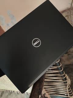 DELL latitude laptop 10/9.5 condition for sale in good specifications