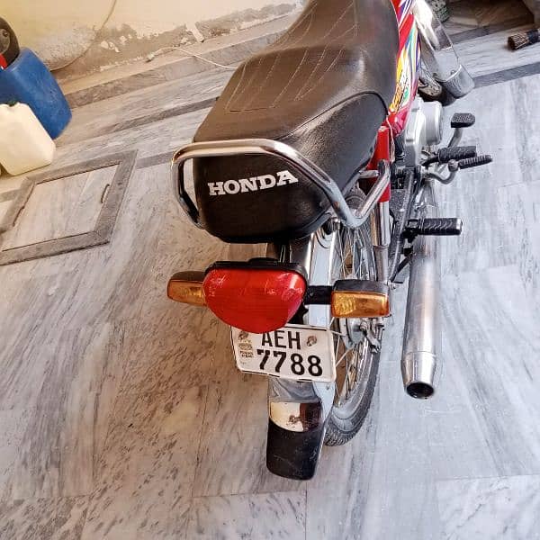 Honda CD 70 2020 model for sale. 4