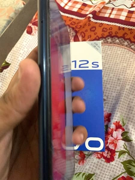 Vivo y12s 3 Ram 32 momey 1