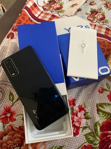 Vivo y12s 3 Ram 32 momey 6