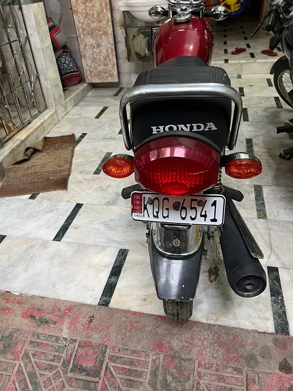 honda 125 self start 2023 3