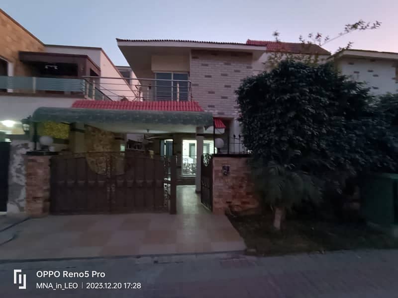 11Marla Luxury Like Brand New Safari Villas House Available For Sale In Safari Block Sector B Bahria Town Lahore 1