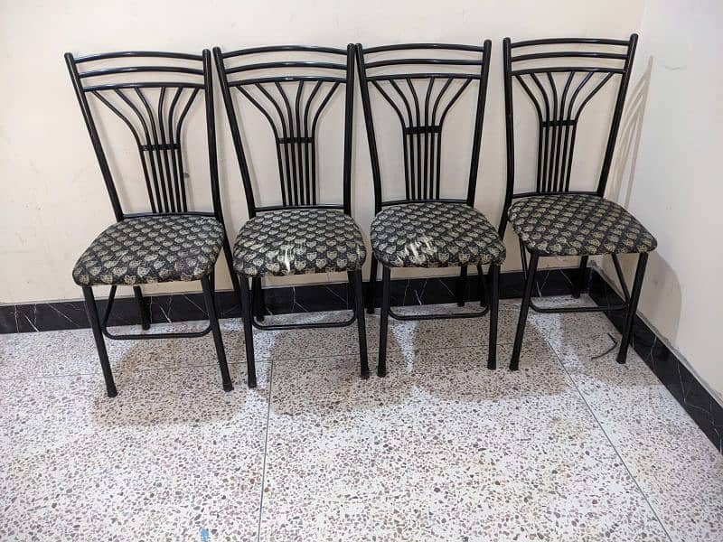 4 Seater Iron Dining Table / Dining Table / Iron Dining Table For Sale 4